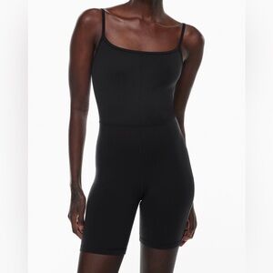 Aritzia Wilfred Free 7” Freestyle Divinity Romper in Black- NWT- Size L